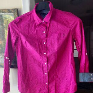 Nwot Tommy H gorgeous fushia pink w/black dots & baby blue accents100% Cotton